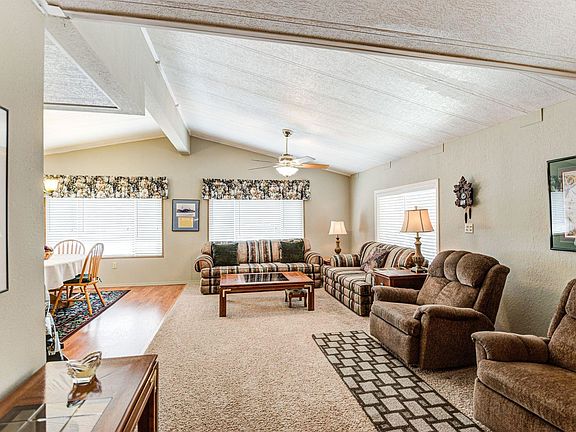 3rd image of 8344 E Deer Cir