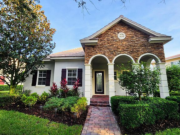 2nd image of 120 Glencullen Circle