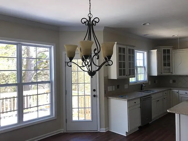 1641 Holly Creek Ln — Photo 13