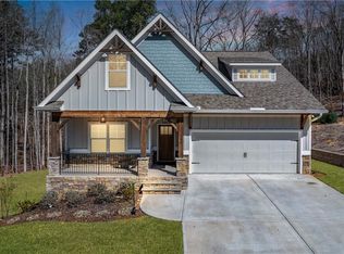 105 Franklin Elm Ct, Waleska, GA 30183