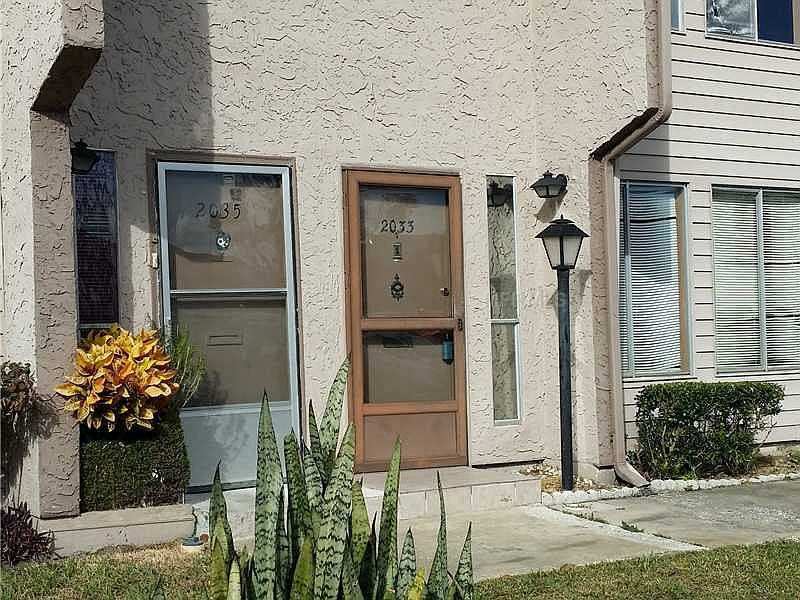 1st image of 2033 Ludlow Ln