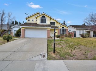 5 Hallwood Ct, Sacramento, CA 95823