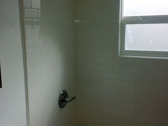 3rd image of 47 E McFarlane St