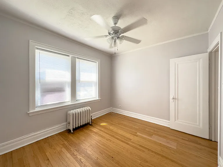 4407 N Kenneth Ave #A2 — Photo 11