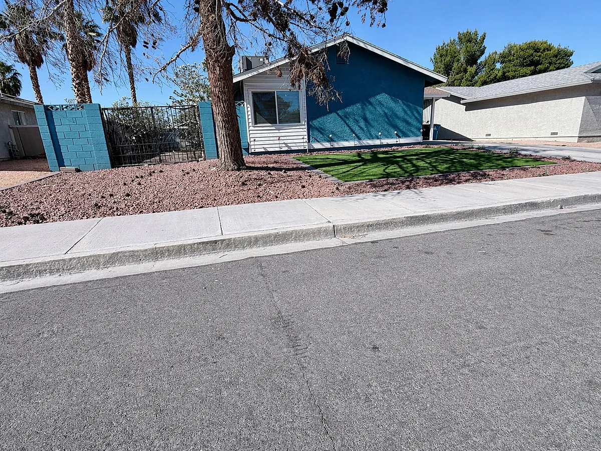 Building Photo - 6300 Espinosa Ave