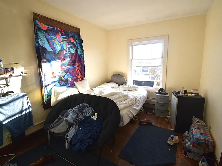 678 Spruce St — Photo 15