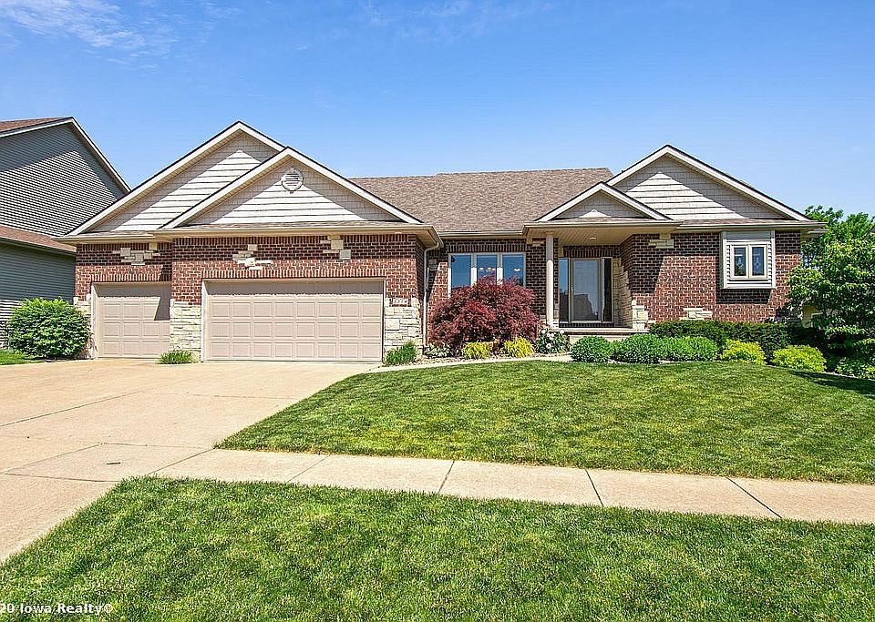 1st image of 3314 NW Boulder Brook Pl