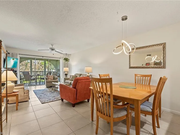1055 Forest Lakes Dr #E209 — Photo 10
