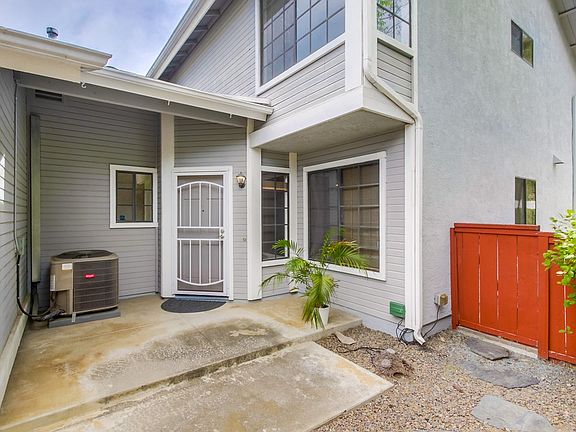 2nd image of 11018 Glencreek Cir