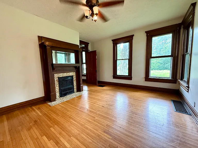 596 Reynoldsburg New Albany Rd — Photo 13