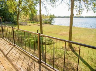 8925 Hollister Ave SW, Howard Lake, MN 55349