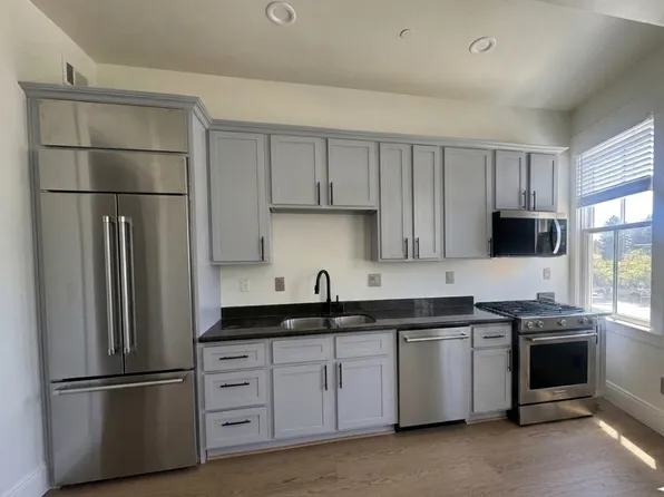 2597 Telegraph Ave #D, Berkeley, CA 94704