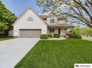 6031 S 157th Cir, Omaha, NE 68135