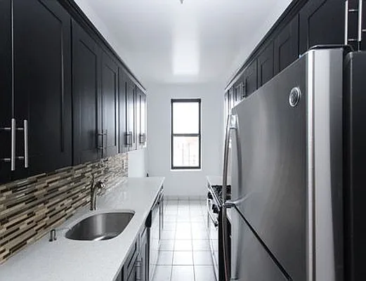 Rented by SW Queens Mezzanine | media 18