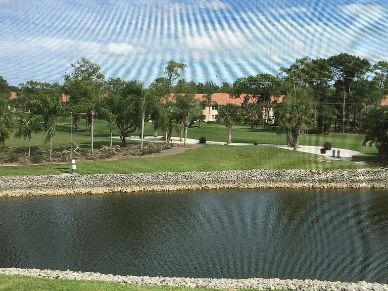 200 Forest Lakes Blvd #303 — Photo 9