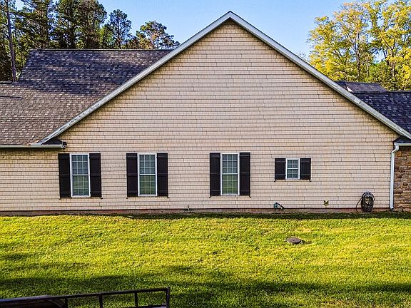 5th image of 897 Old Rock Rd