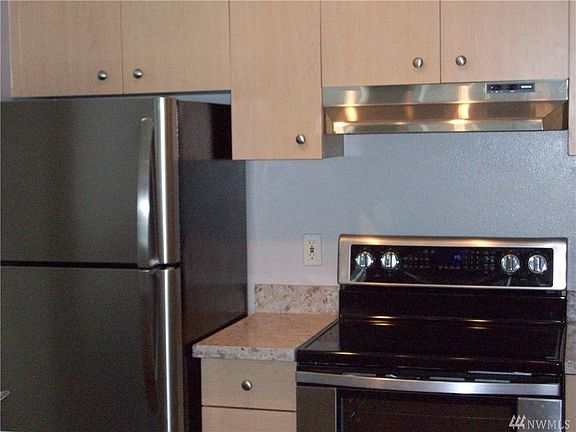 5th image of 2818 Grand Ave Unit B405