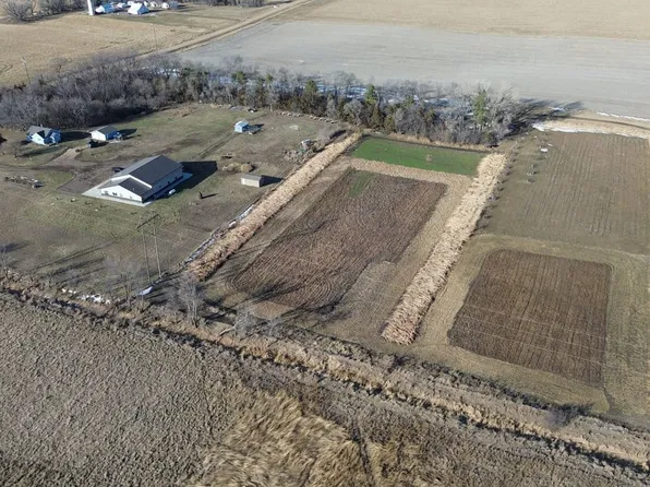 26446 455th Ave, Humboldt, SD 57035