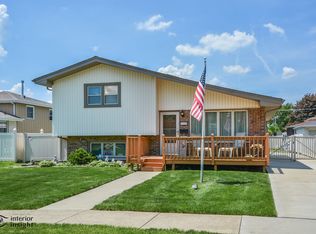 17374 Oleander Ave, Tinley Park, IL 60477