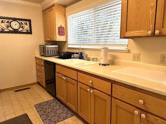 2nd image of 23005 Hawk Ln