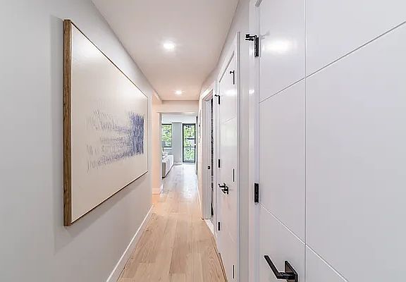 5th image of 266 E 78th St APT 8