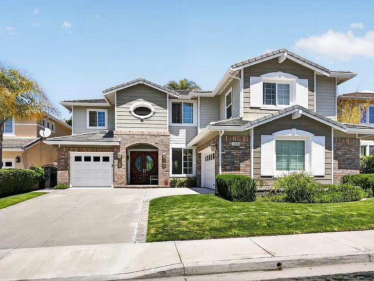 23611 Marin Way — Photo 1