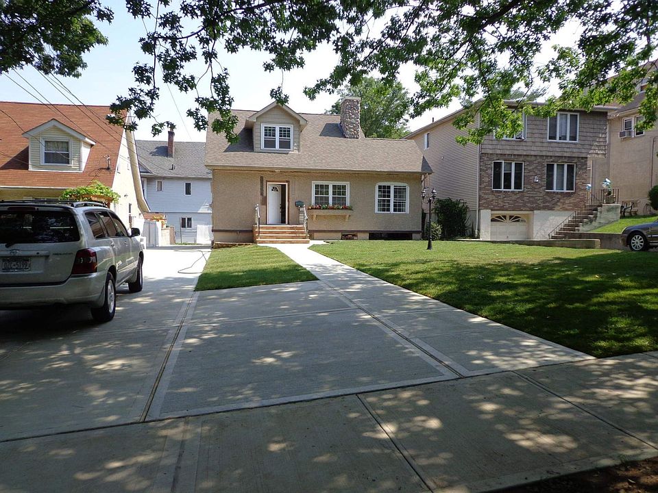 2nd image of 185 Forest Ave