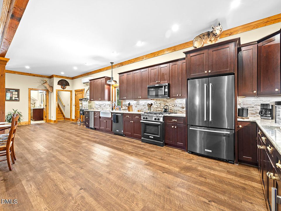 16th image of this home