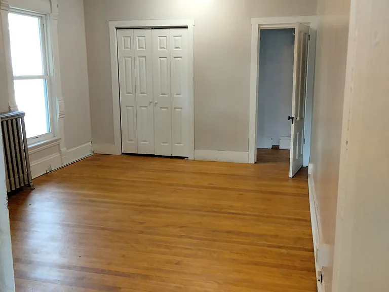 35 Lincoln St #2 — Photo 10