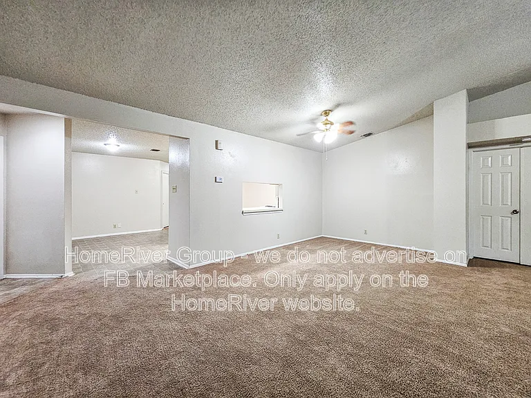 3224 Coral Grove Dr — Photo 3