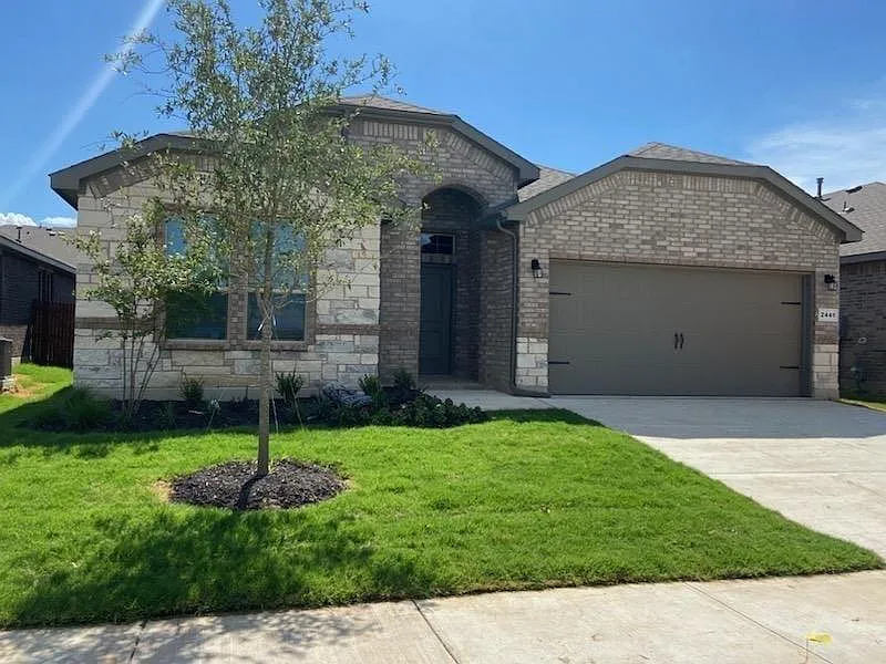 2441 Bellatrix Dr
