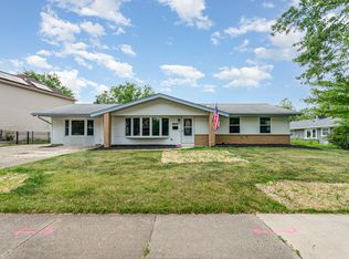 208 Webster Ln, Schaumburg, IL 60193