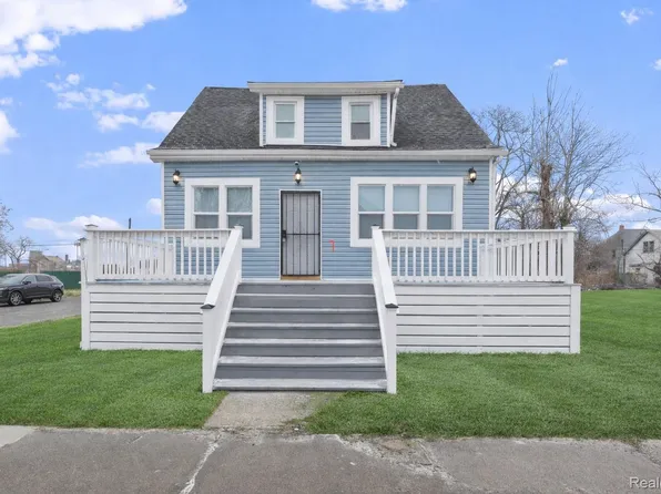 3438 McClellan St, Detroit, MI 48214