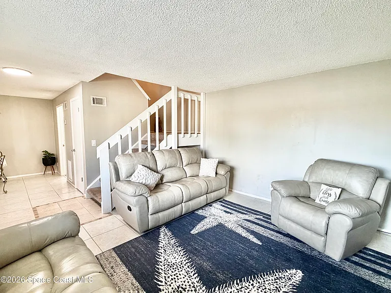 3252 Sand Ct — Photo 4