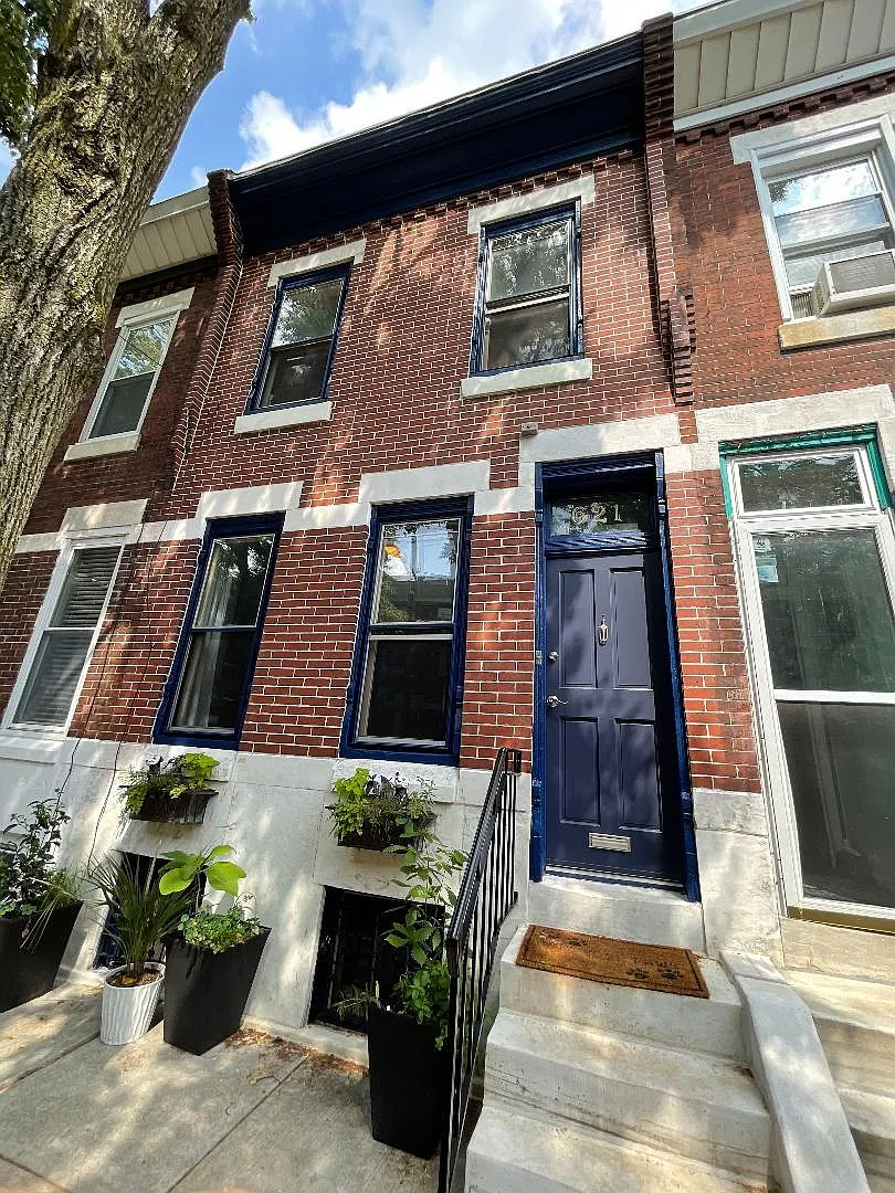 Building Photo - 621 S Bambrey St