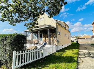 16 Home Pl, Lackawanna, NY 14218