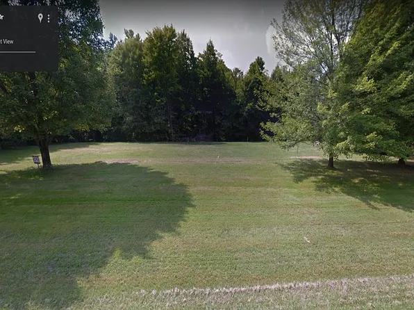 1320 Romane Dr, Sagamore Hills, OH 44067