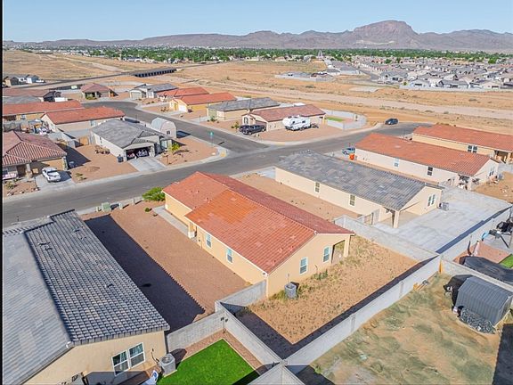 3rd image of 3547 E Andrea Drive