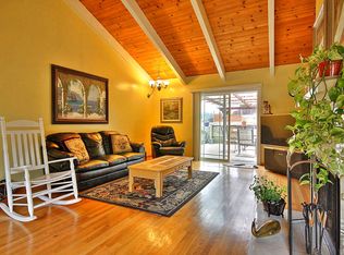 10024 Monroe Ave, Aptos, CA 95003