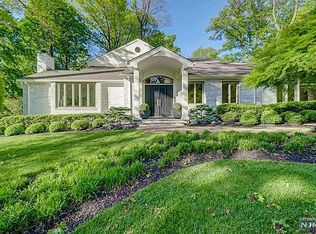 320 Engle St, Tenafly, NJ 07670