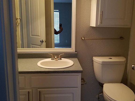 2nd image of 2112 Washington Cir APT 137