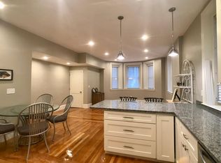 3 Bull St #1B, Newport, RI 02840