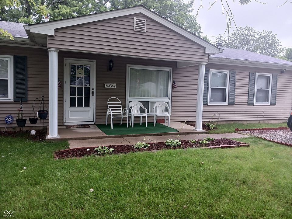 2nd image of 5844 W 41st Pl