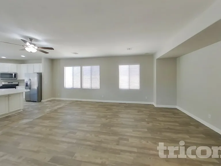 9024 Picket Fence Ave — Photo 23