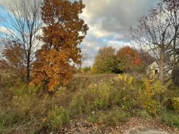 Sandy Ct, New Middletown, OH 44442