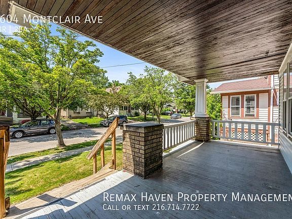 3rd image of 2604 Montclair Ave