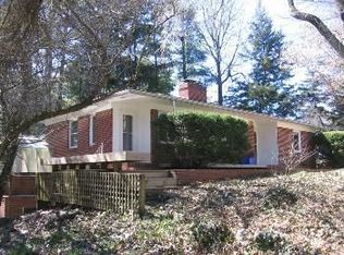 620 Lucas Dr, Blacksburg, VA 24060