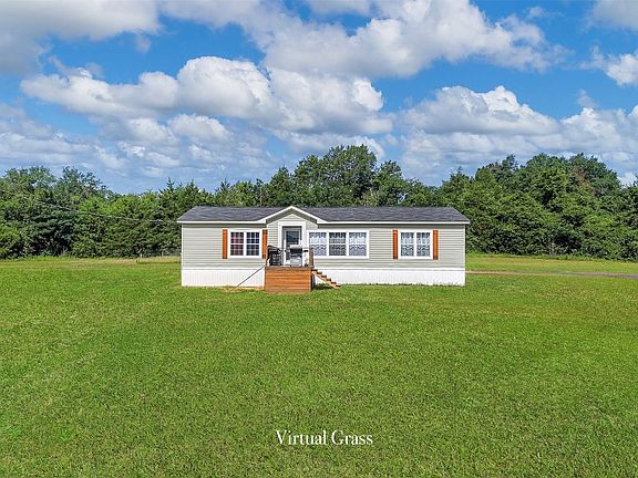 2nd image of 1319 County Road 21 Rd N