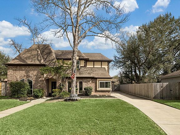 4th image of 1207 Deerfield Rd