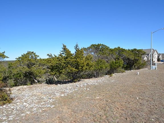 3rd image of 2117 Summit Crest Dr